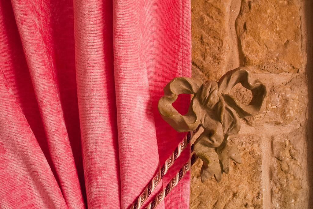 Murillo de Gállego Hotel Boutique Real Posada De Liena מראה חיצוני תמונה